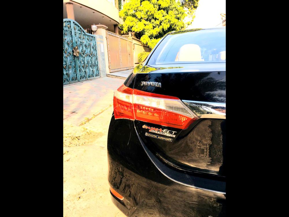Toyota Corolla 2015 for Sale in Lahore Toyota Corolla 2015 for Sale in Lahore Image-6