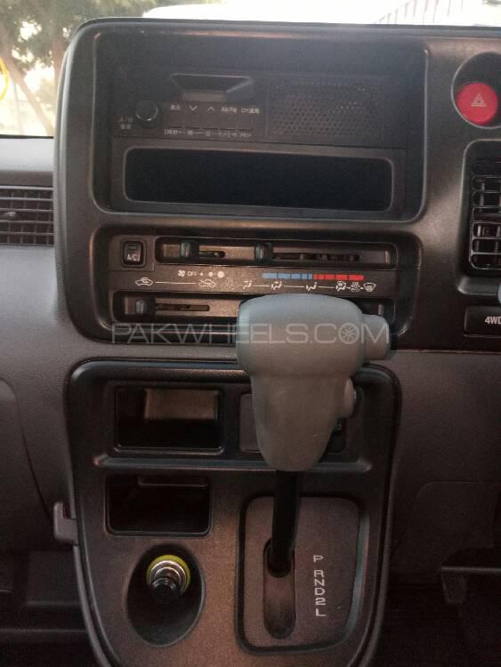 ڈائیہاتسو ہائی جیٹ 2015 for Sale in کراچی ڈائیہاتسو ہائی جیٹ 2015 for Sale in کراچی Image-10