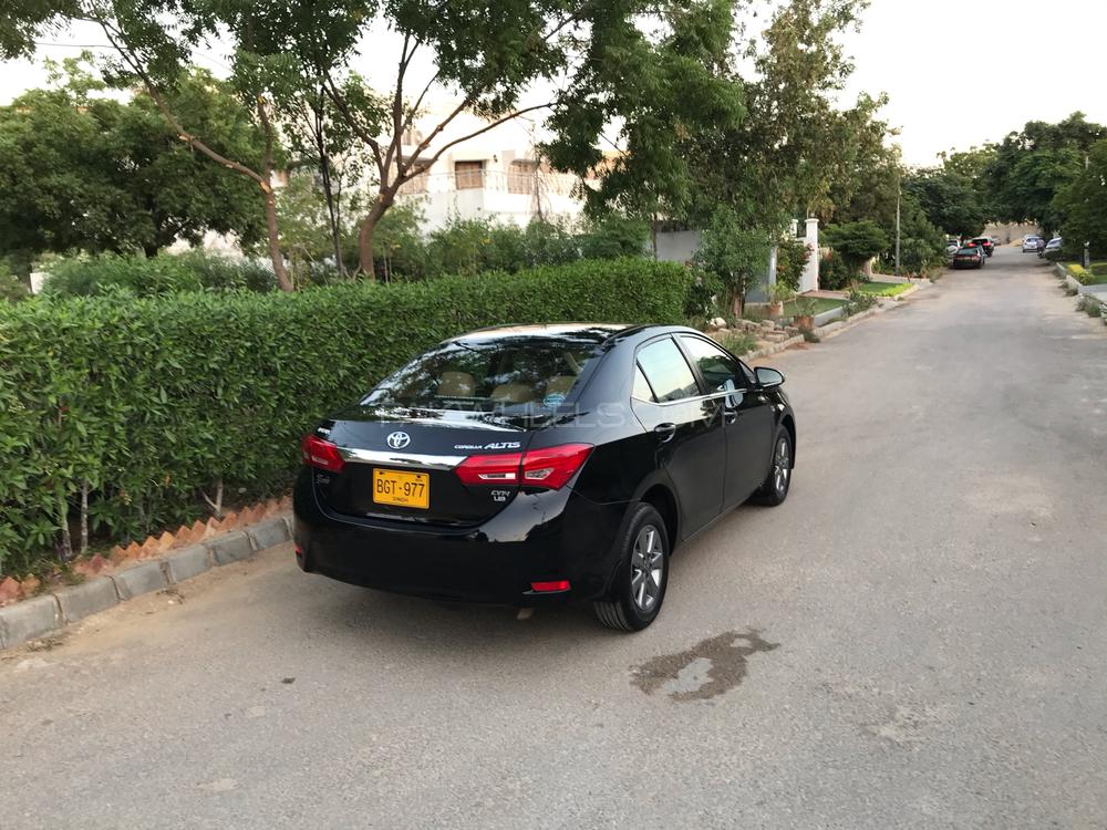Toyota Corolla 2016 for Sale in Karachi Toyota Corolla 2016 for Sale in Karachi Image-3