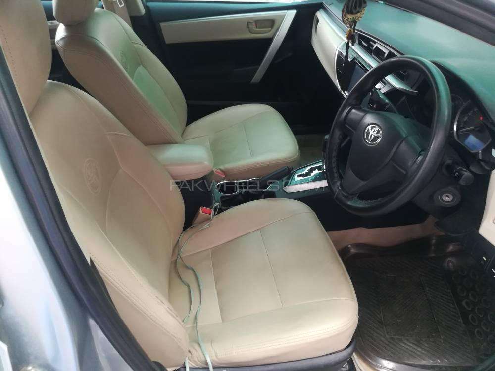 Toyota Corolla 2015 for Sale in Lahore Toyota Corolla 2015 for Sale in Lahore Image-7