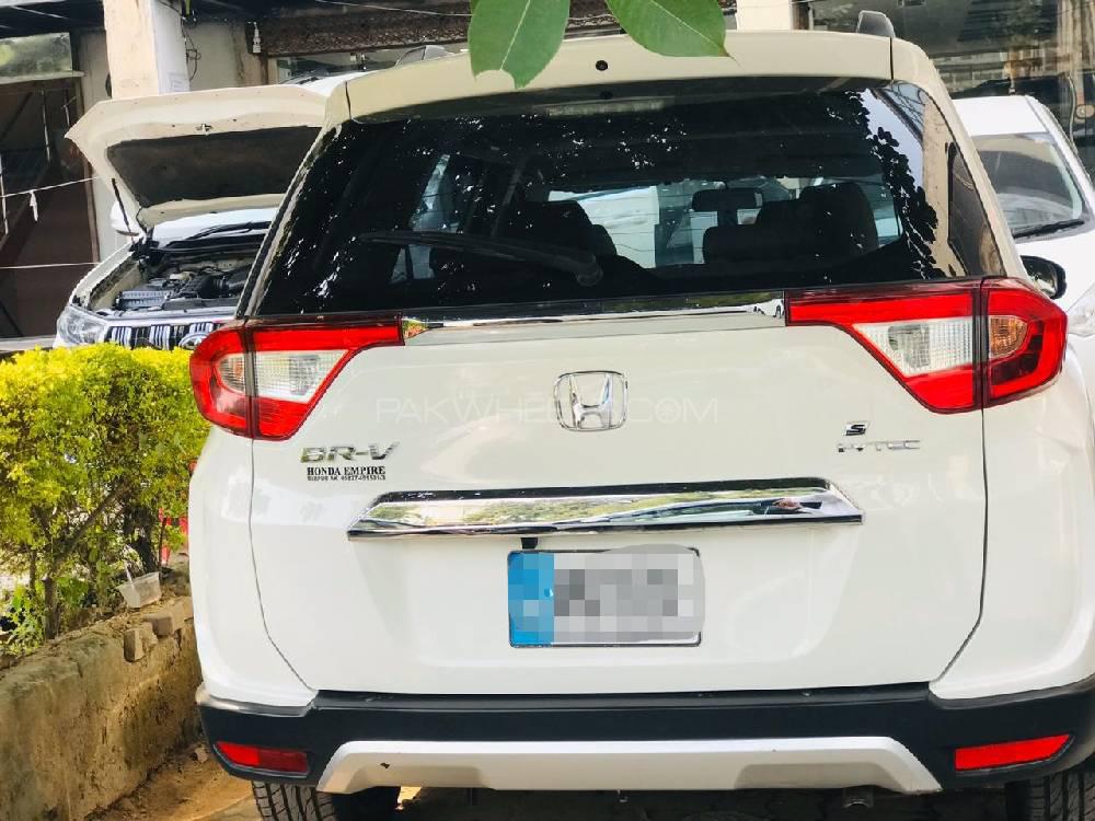ہونڈا بی آر-وی 2018 for Sale in اسلام آباد ہونڈا بی آر-وی 2018 for Sale in اسلام آباد Image-11