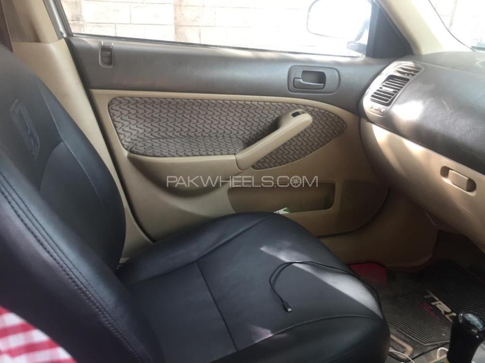 Honda Civic 2004 for Sale in Bahawalnagar Honda Civic 2004 for Sale in Bahawalnagar Image-6