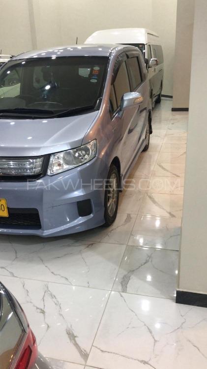 Honda Freed 2011 for Sale in Karachi Honda Freed 2011 for Sale in Karachi Image-5