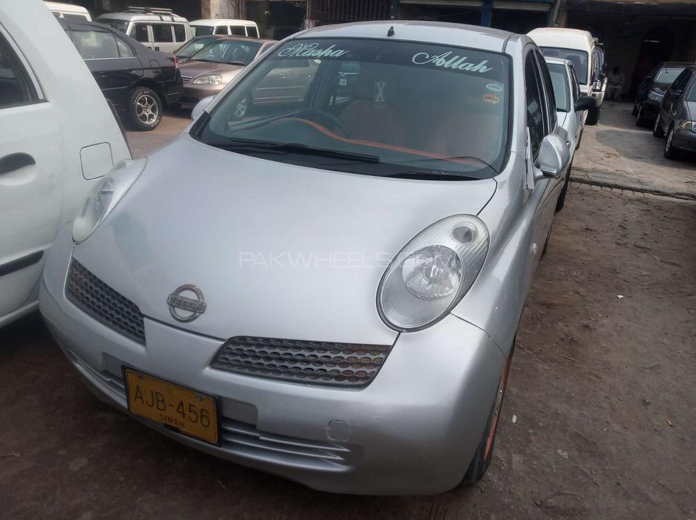 Nissan March 2002 for Sale in Faisalabad Image-1
