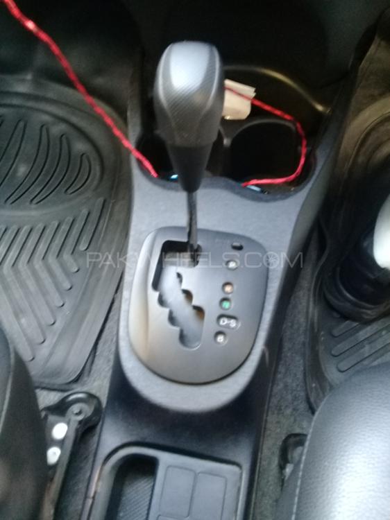 Toyota Vitz 2014 for Sale in Abbottabad Toyota Vitz 2014 for Sale in Abbottabad Image-9