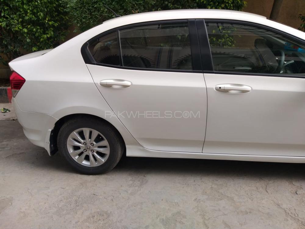 ہونڈا سٹی 2014 for Sale in لاہور ہونڈا سٹی 2014 for Sale in لاہور Image-6