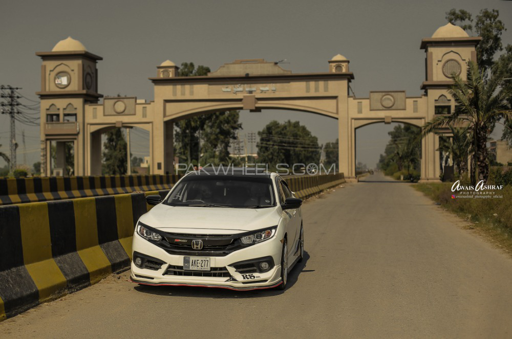 Honda Civic - 2018  Honda Civic - 2018  Image-6