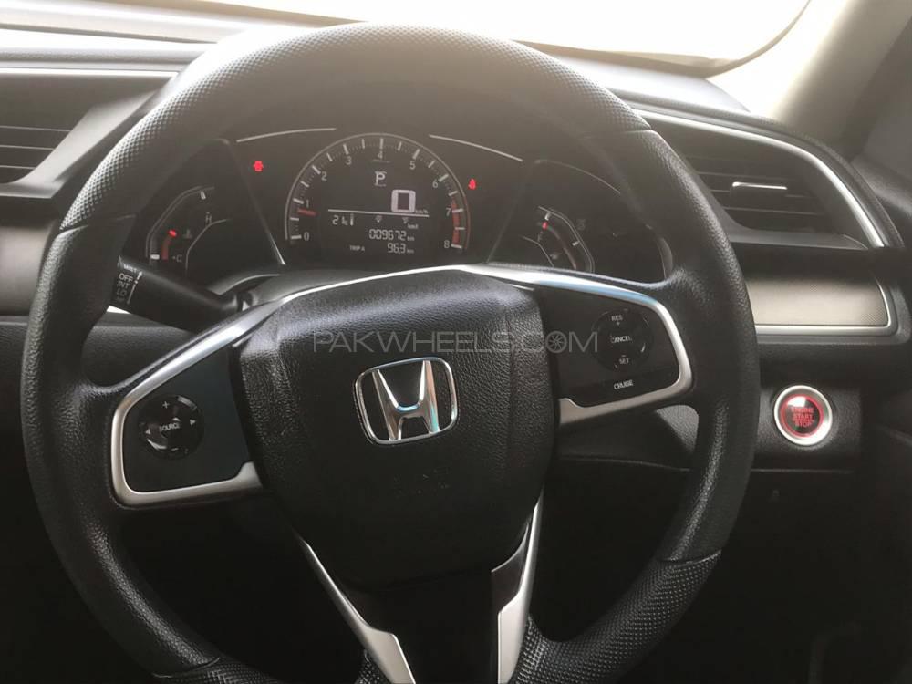 Honda Civic 2019 for Sale in Rawalpindi Honda Civic 2019 for Sale in Rawalpindi Image-9