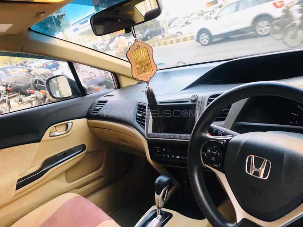 Honda Civic 2015 for Sale in Karachi Honda Civic 2015 for Sale in Karachi Image-7
