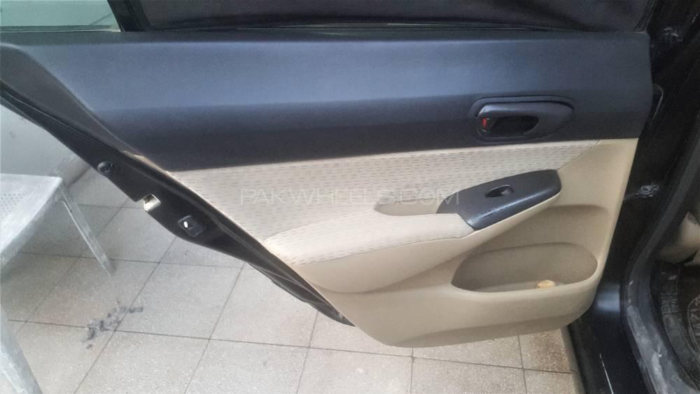 Honda Civic 2007 for Sale in Abbottabad Honda Civic 2007 for Sale in Abbottabad Image-17