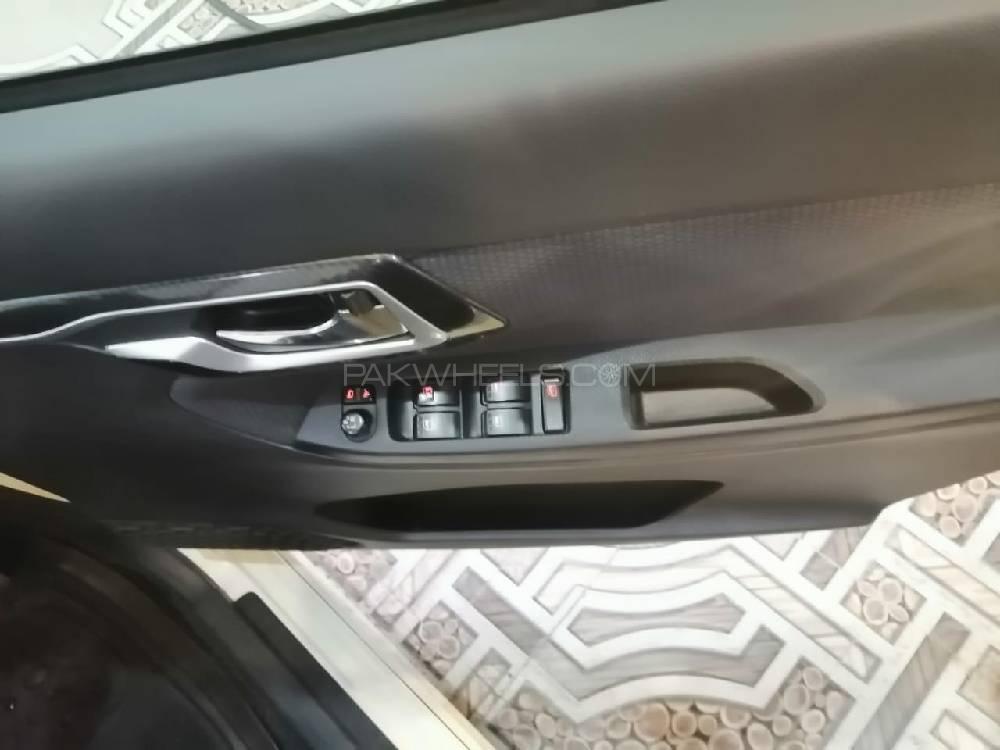 ڈائیہاتسو موو 2017 for Sale in سیالکوٹ ڈائیہاتسو موو 2017 for Sale in سیالکوٹ Image-13