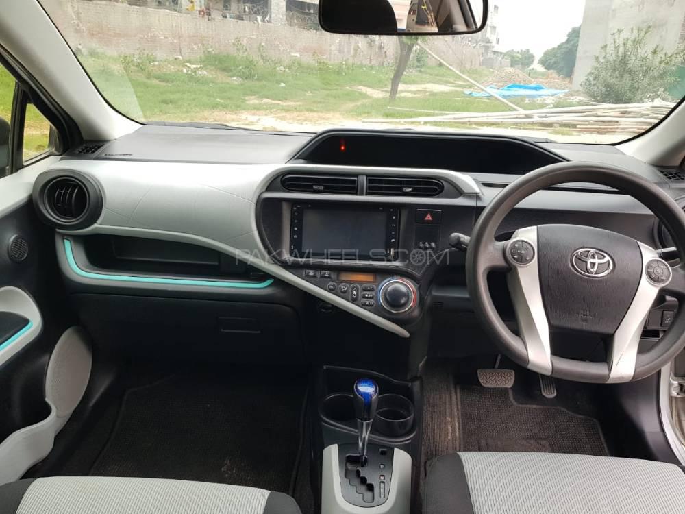 Toyota Aqua 2012 for Sale in Lahore Toyota Aqua 2012 for Sale in Lahore Image-10