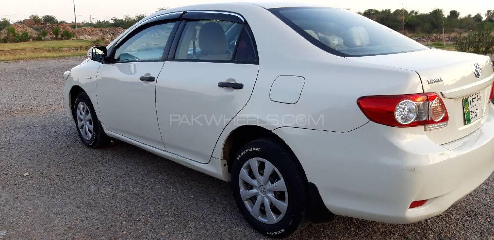 Toyota Corolla 2011 for Sale in Peshawar Toyota Corolla 2011 for Sale in Peshawar Image-9