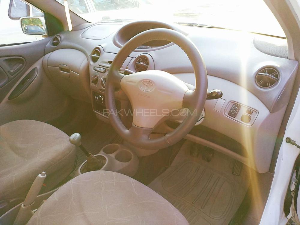 Toyota Platz 2001 for Sale in Rawalpindi Toyota Platz 2001 for Sale in Rawalpindi Image-7
