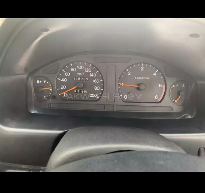 Mitsubishi Galant 2002 for Sale in Lahore Mitsubishi Galant 2002 for Sale in Lahore Image-4