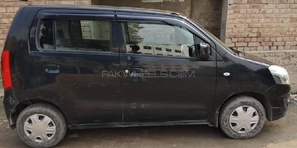 Suzuki Wagon R 2017 for Sale in Lahore Suzuki Wagon R 2017 for Sale in Lahore Image-3
