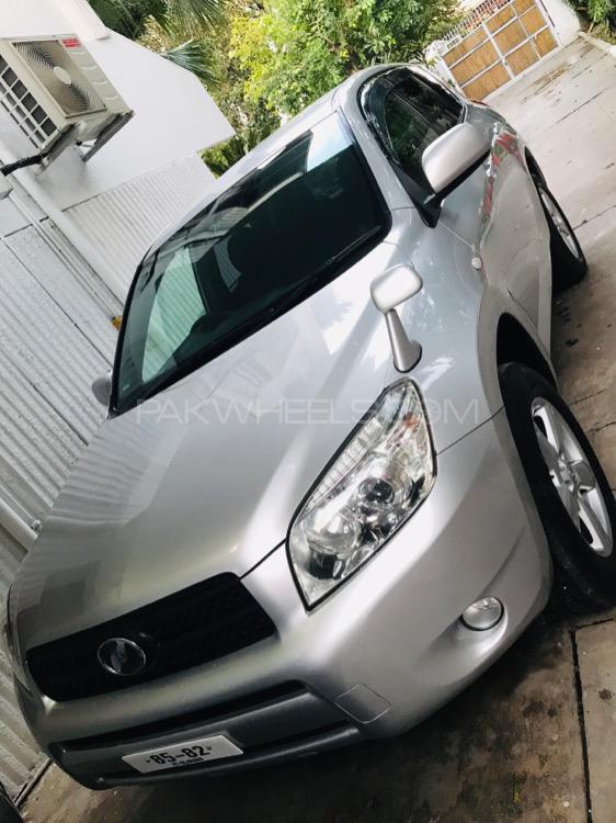 Toyota Rav4 2006 for Sale in Islamabad Image-1