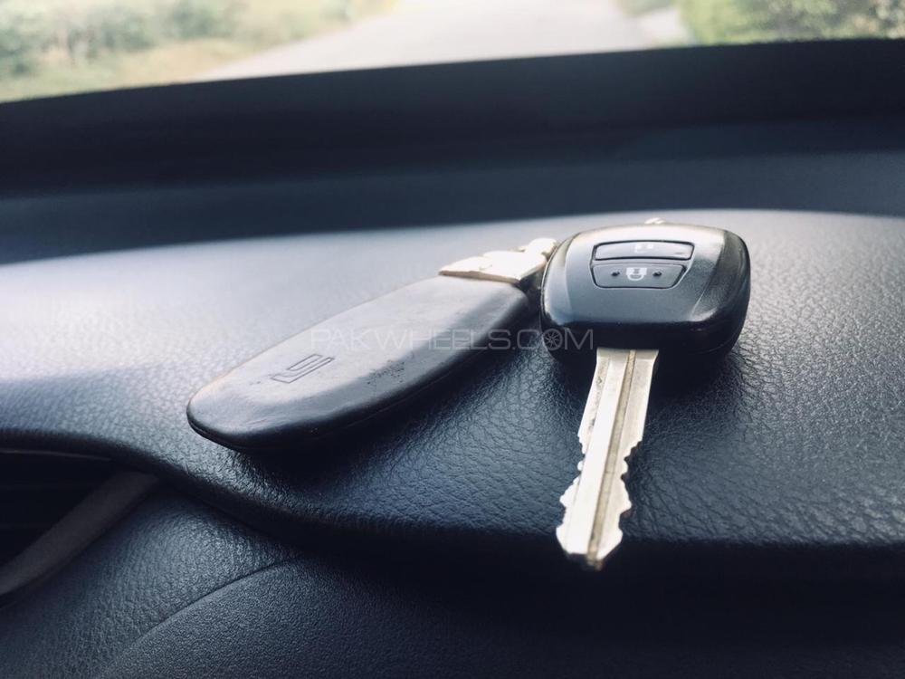 Toyota Vitz 2015 for Sale in Islamabad Toyota Vitz 2015 for Sale in Islamabad Image-17