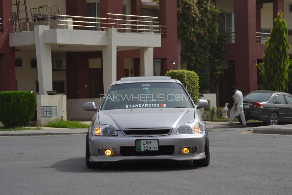 Honda Civic - 2000  Honda Civic - 2000  Image-3