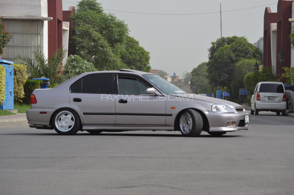 Honda Civic - 2000  Honda Civic - 2000  Image-5