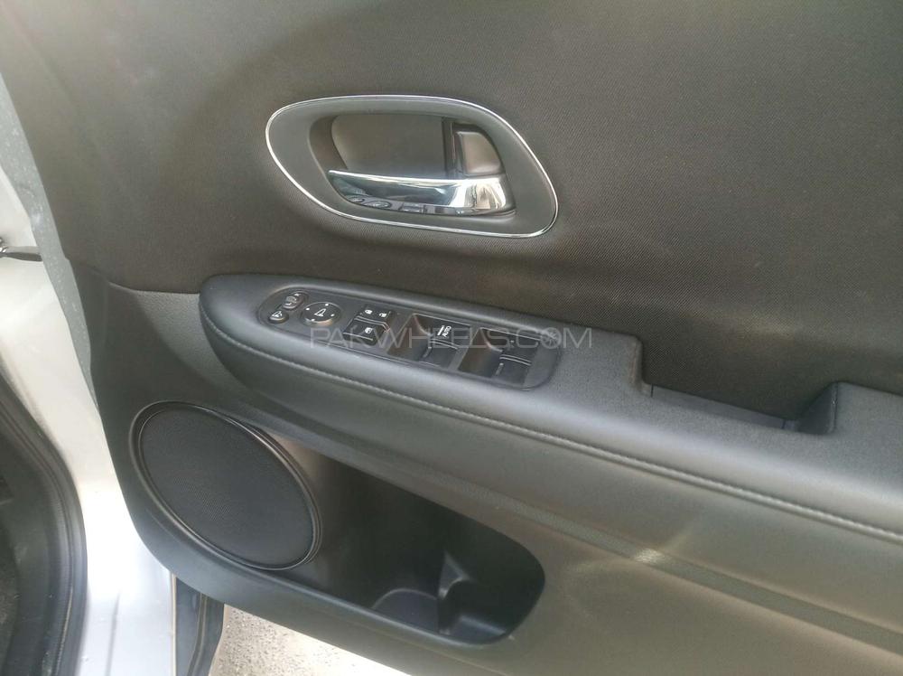 ہونڈا ویزِل 2013 for Sale in گجرانوالہ ہونڈا ویزِل 2013 for Sale in گجرانوالہ Image-10