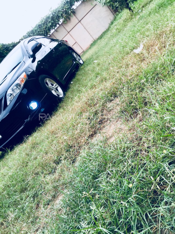 Toyota Corolla - 2012  Toyota Corolla - 2012  Image-3