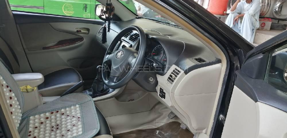 Toyota Corolla 2014 for Sale in Muzaffar Gargh Toyota Corolla 2014 for Sale in Muzaffar Gargh Image-3