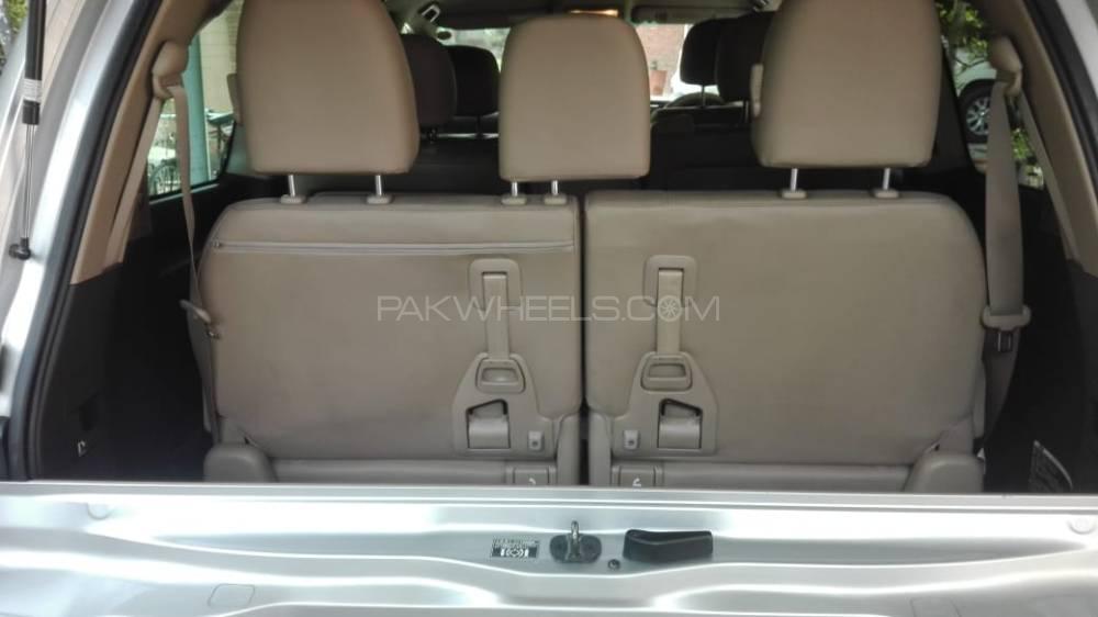 Toyota Land Cruiser 2018 for Sale in Lahore Toyota Land Cruiser 2018 for Sale in Lahore Image-2