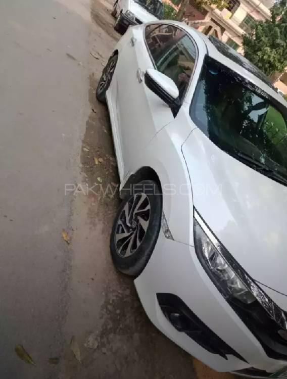 Honda Civic 2016 for Sale in Lahore Honda Civic 2016 for Sale in Lahore Image-4