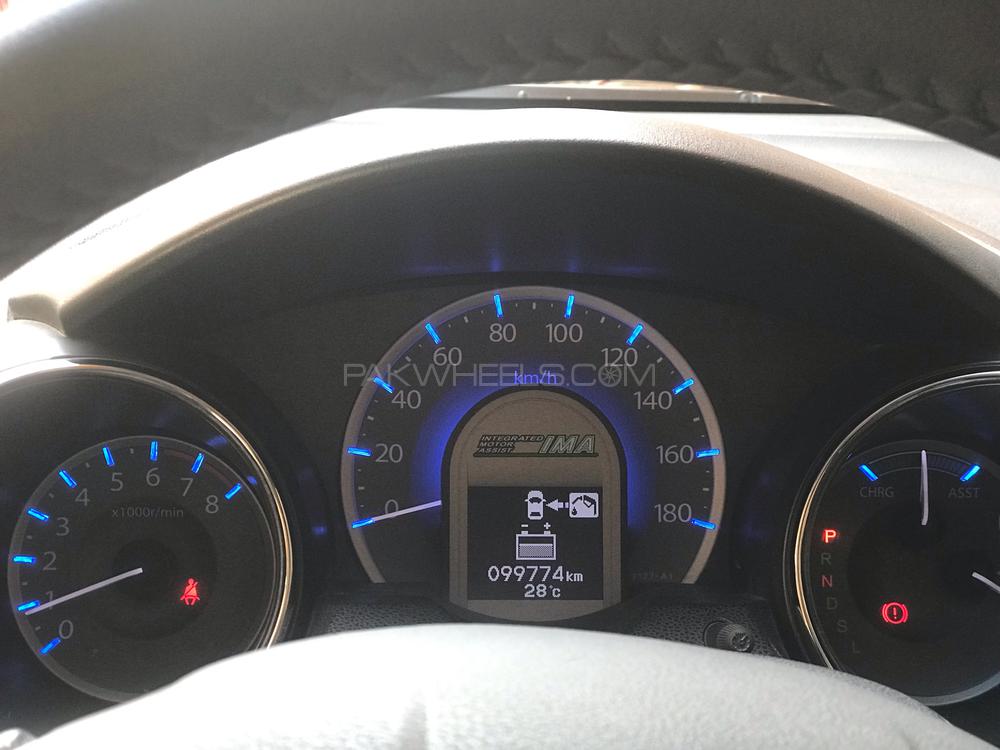 Honda Fit 2013 for Sale in Hyderabad Honda Fit 2013 for Sale in Hyderabad Image-10