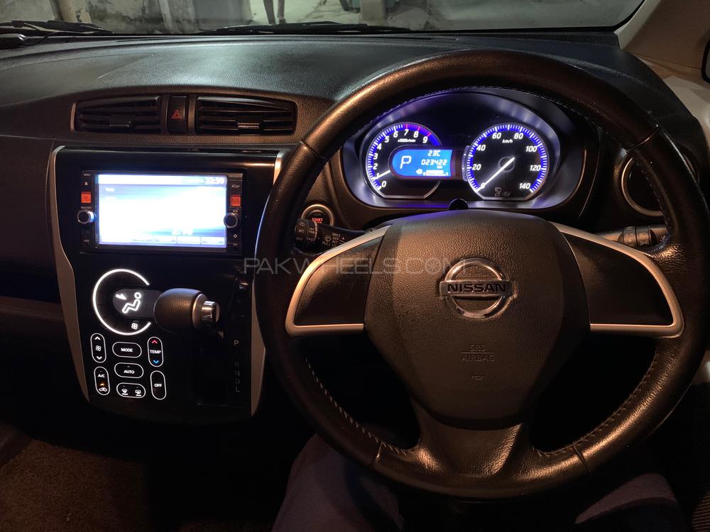 Nissan Dayz Highway Star 2015 for Sale in Sialkot Nissan Dayz Highway Star 2015 for Sale in Sialkot Image-10