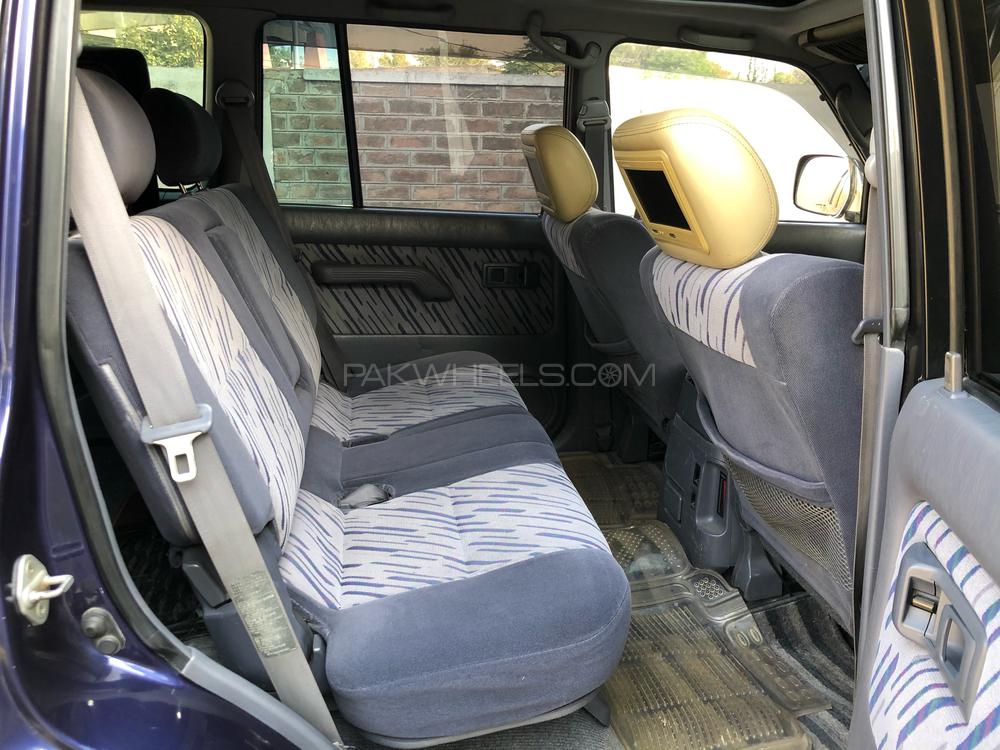 Toyota Prado 1996 for Sale in Peshawar Toyota Prado 1996 for Sale in Peshawar Image-12