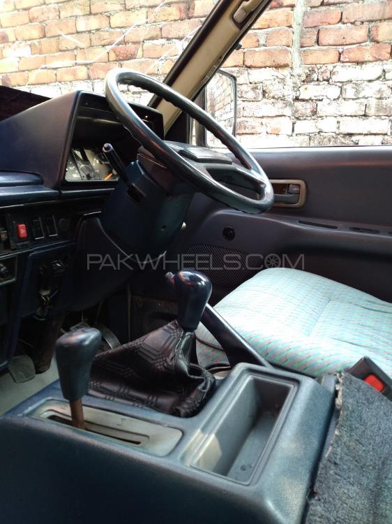 Toyota Town Ace 1986 for Sale in Rawalpindi Toyota Town Ace 1986 for Sale in Rawalpindi Image-16