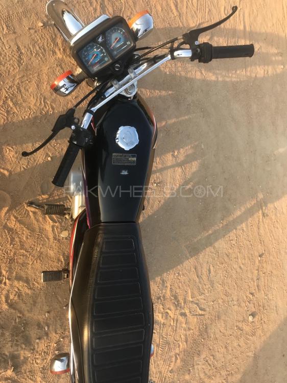 Honda CG 125 2017 for Sale Honda CG 125 2017 for Sale Image-3