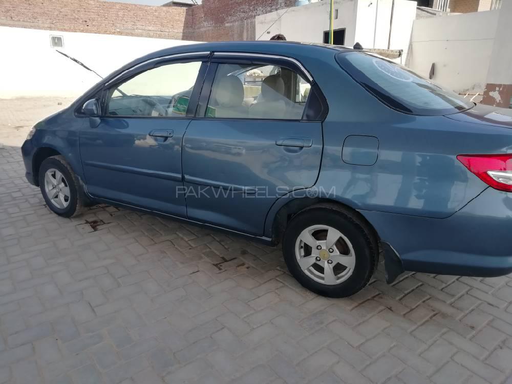 ہونڈا سٹی 2005 for Sale in فیصل آباد ہونڈا سٹی 2005 for Sale in فیصل آباد Image-14