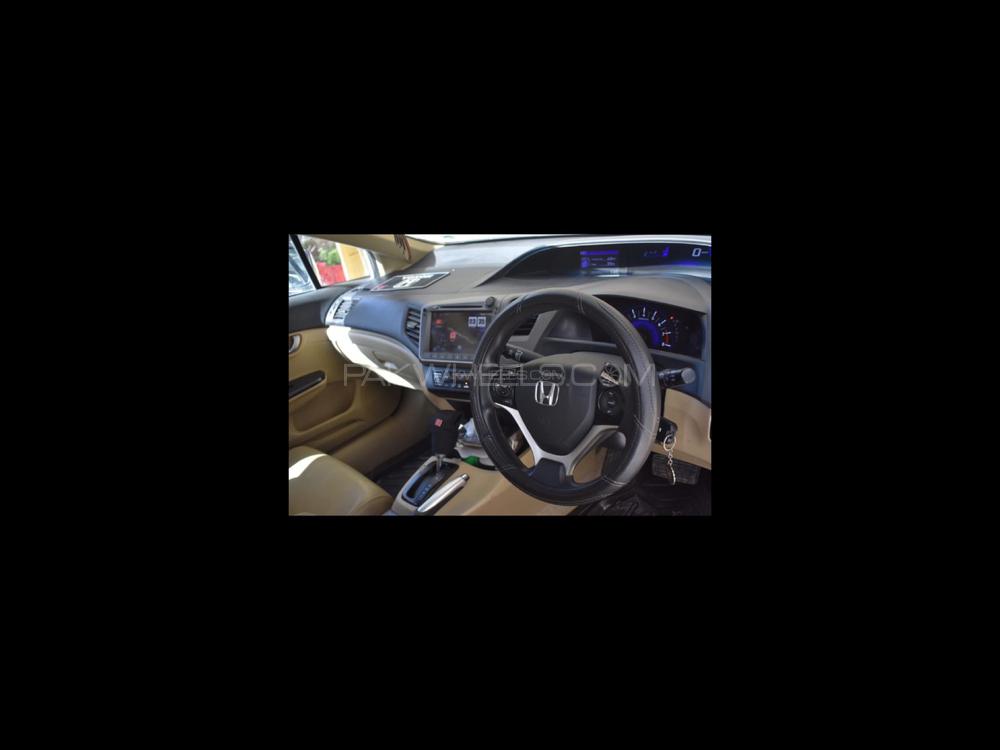 Honda Civic 2016 for Sale in Abbottabad Honda Civic 2016 for Sale in Abbottabad Image-9