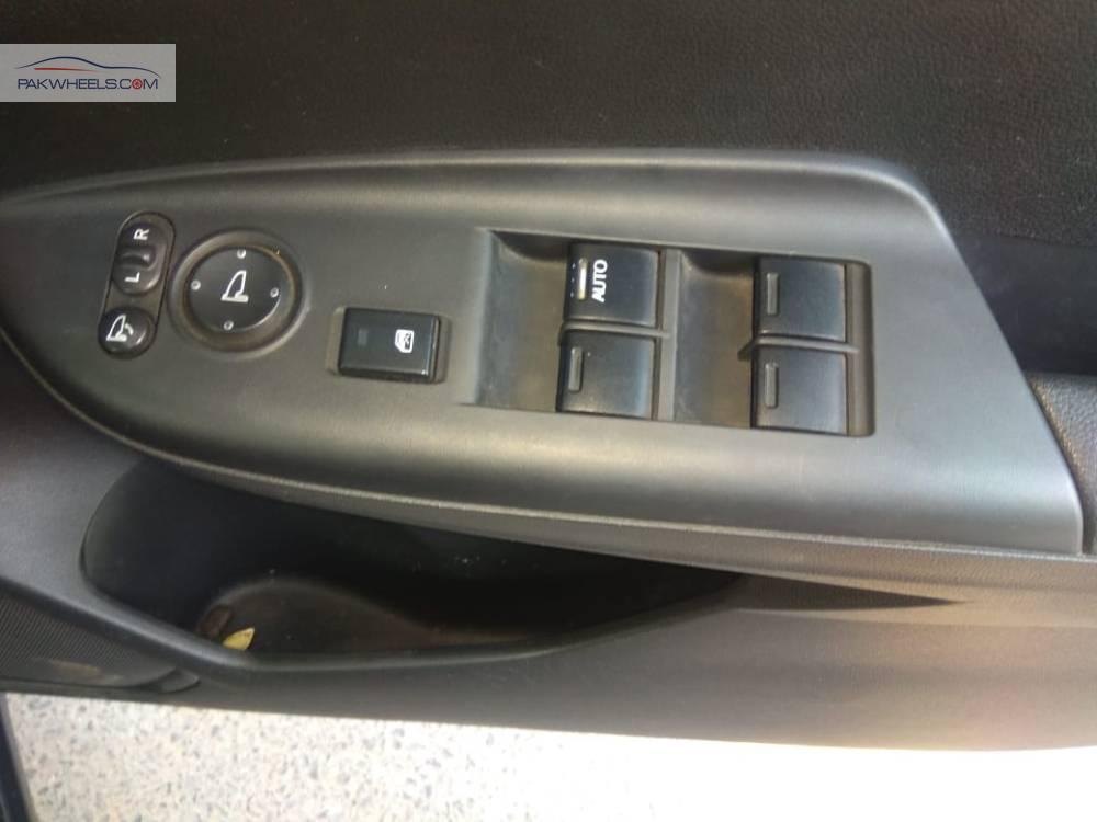 Honda Fit 2015 for Sale in Islamabad Honda Fit 2015 for Sale in Islamabad Image-13