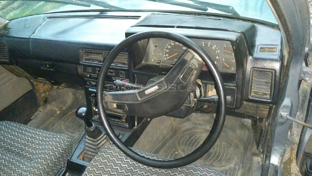 ٹویوٹا کرونا 1982 for Sale in اٹک ٹویوٹا کرونا 1982 for Sale in اٹک Image-4