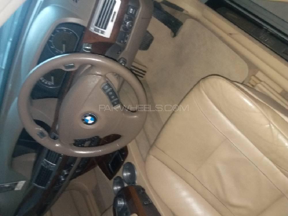 بی ایم ڈبلیو 7 سیریز 2003 for Sale in اسلام آباد بی ایم ڈبلیو 7 سیریز 2003 for Sale in اسلام آباد Image-6