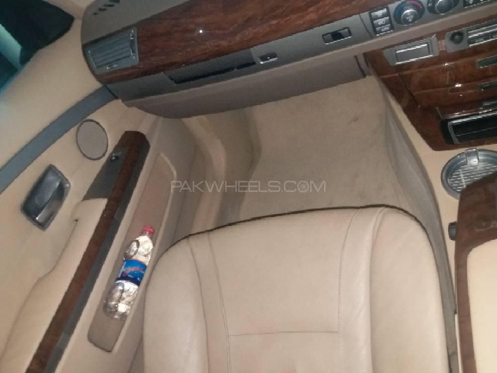 بی ایم ڈبلیو 7 سیریز 2003 for Sale in اسلام آباد بی ایم ڈبلیو 7 سیریز 2003 for Sale in اسلام آباد Image-8