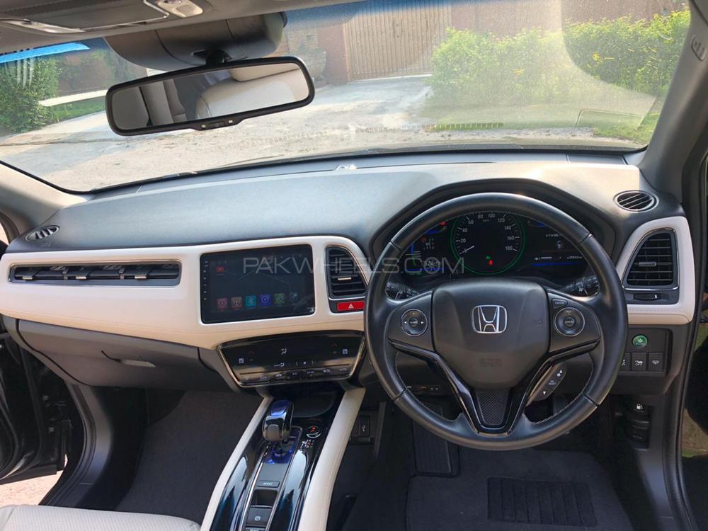 Honda Vezel 2015 for Sale in Islamabad Honda Vezel 2015 for Sale in Islamabad Image-7
