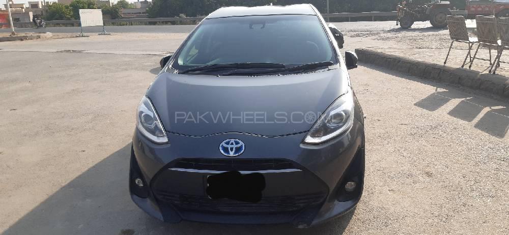 Toyota Aqua 2017 for Sale in Multan Image-1