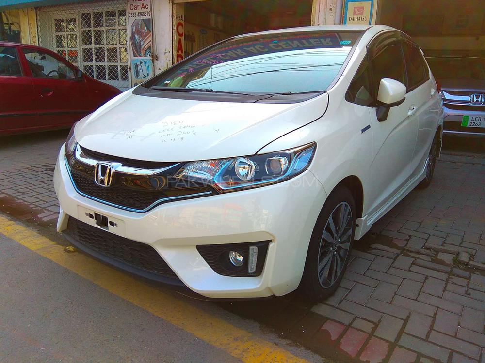 Honda Fit 2016 for Sale in Lahore Honda Fit 2016 for Sale in Lahore Image-2