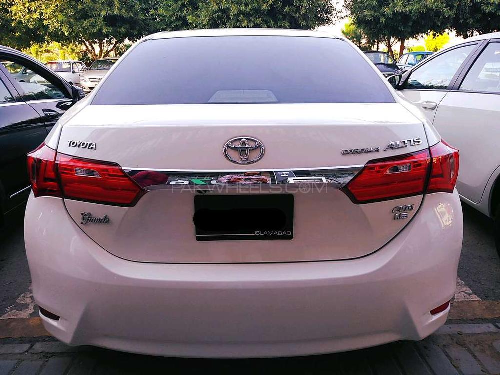 Toyota Corolla 2017 for Sale in Rawalpindi Toyota Corolla 2017 for Sale in Rawalpindi Image-4