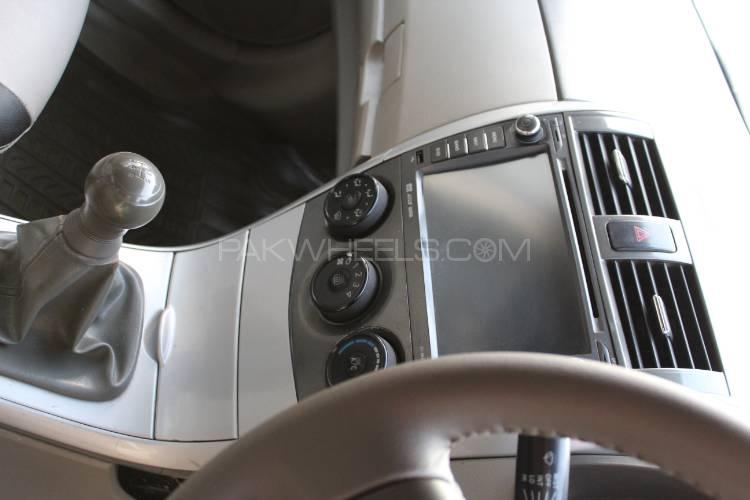 Toyota Corolla 2012 for Sale in Islamabad Toyota Corolla 2012 for Sale in Islamabad Image-9