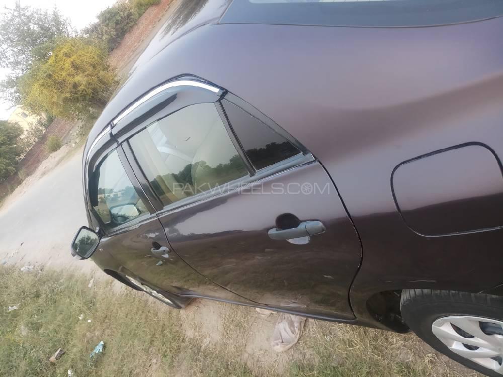 Toyota Corolla 2013 for Sale in Lahore Toyota Corolla 2013 for Sale in Lahore Image-10