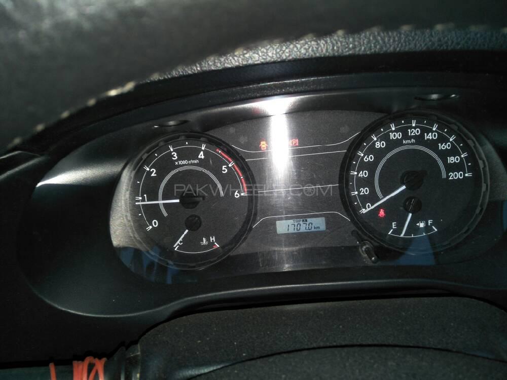 Toyota Hilux 2018 for Sale in Islamabad Toyota Hilux 2018 for Sale in Islamabad Image-7