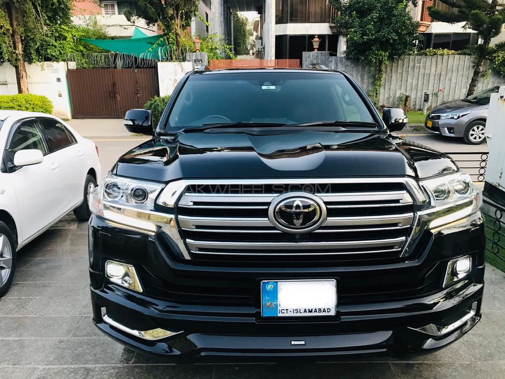 Toyota Land Cruiser 2017 for Sale in Islamabad Toyota Land Cruiser 2017 for Sale in Islamabad Image-15