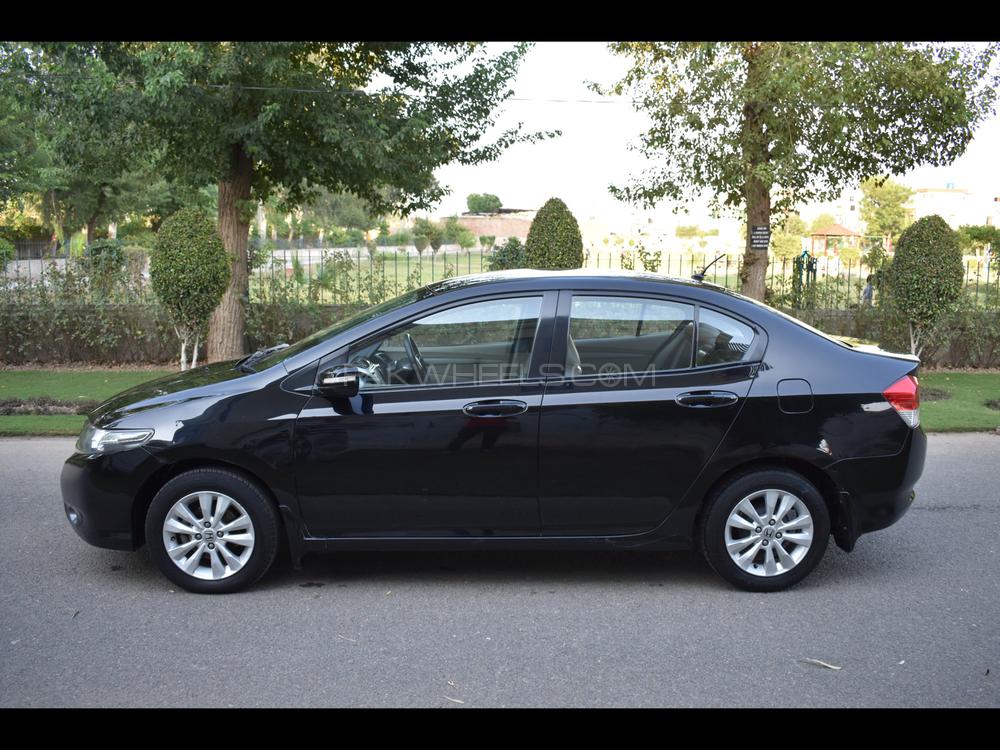 Honda City 2014 for Sale in Lahore Honda City 2014 for Sale in Lahore Image-4