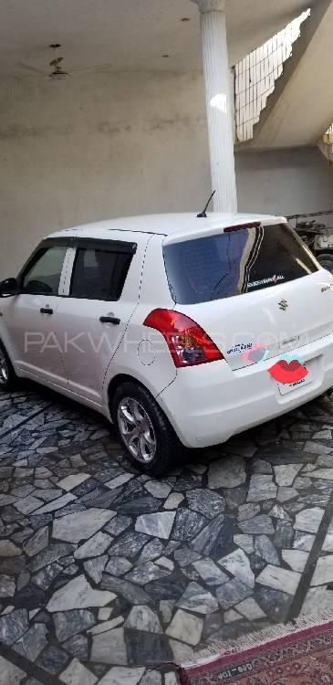 Suzuki Swift 2011 for Sale in Peshawar Suzuki Swift 2011 for Sale in Peshawar Image-7